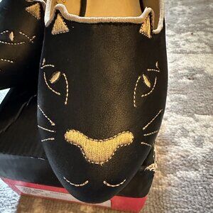 Adorable CAT shoes! New in Box